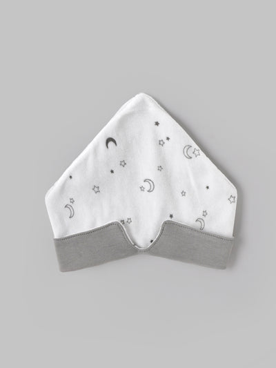 Popees Cute Printed Bib for Little Ones (2PCS)