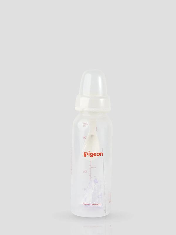 Food Feeder with Spoon 240ml(color may vary depending on availability)
